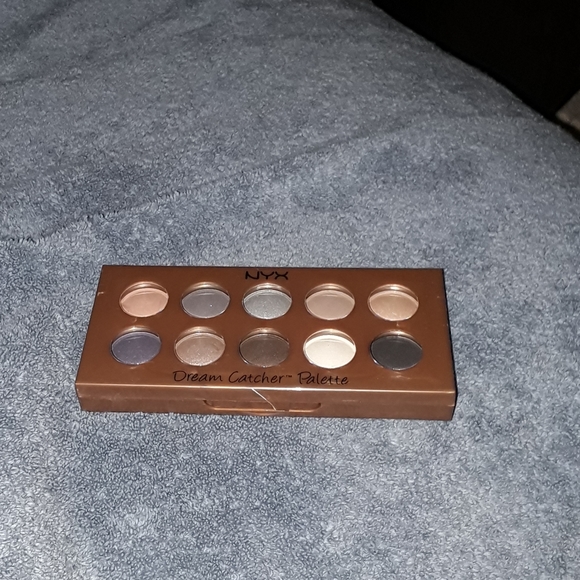 NYX Other - NYX DREAM CATCHER PALETTE!  NEW LISTING!😊